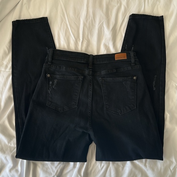 Judy Blue Boyfriend Fit Jeans Size 7/28 Black Distressed Stretch Denim High Rise - Picture 6 of 8